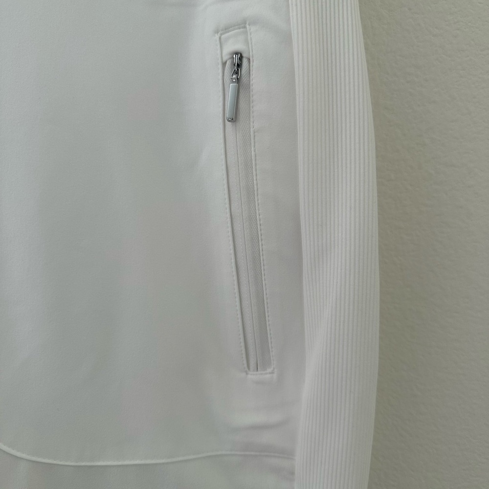 Chico's Zenergy Alabaster Pants - Picture 5 of 10